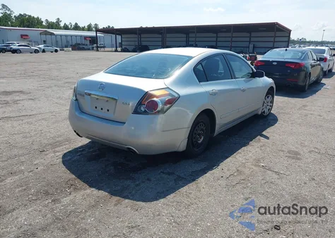 2010 Nissan Altima 2.5 S z USA, uszkodzony, nr VIN 1N4AL2AP0AC188348